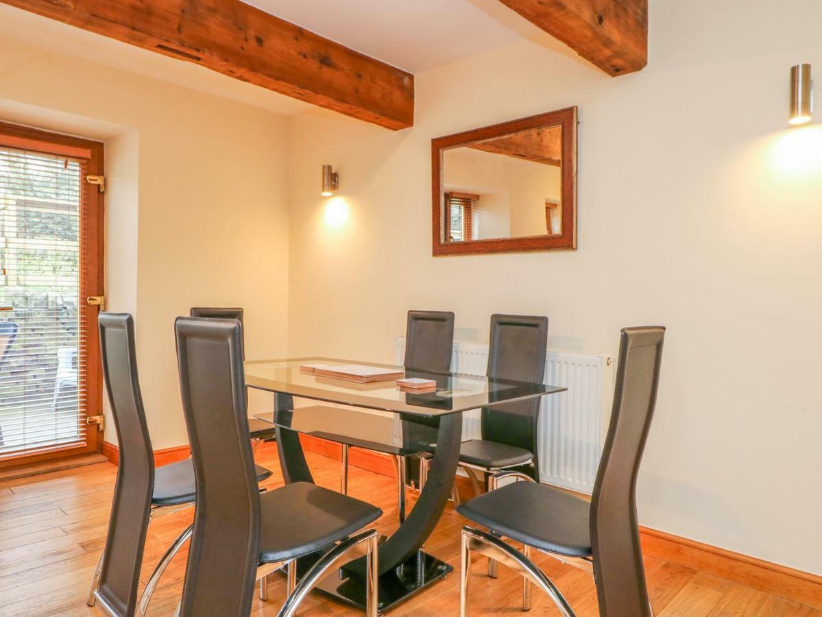 Villa Moscow Mews Bradford  Esterno foto